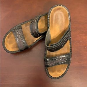 Naot Sandals